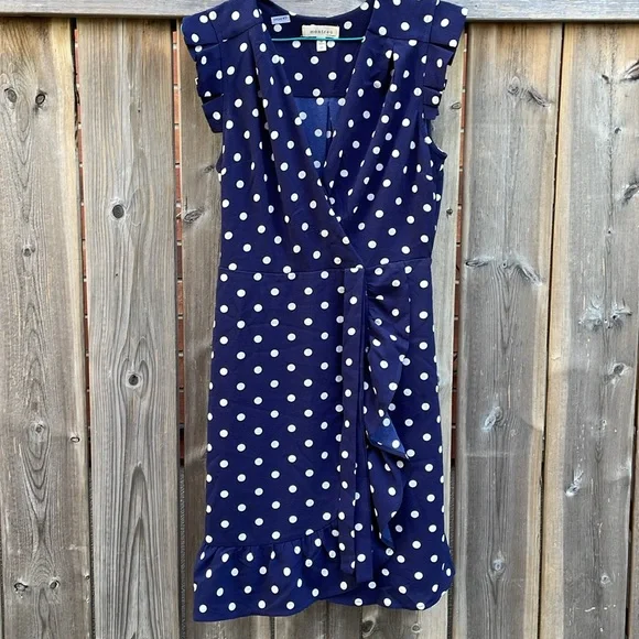 Perfect fall dress - Picture 2 of 4